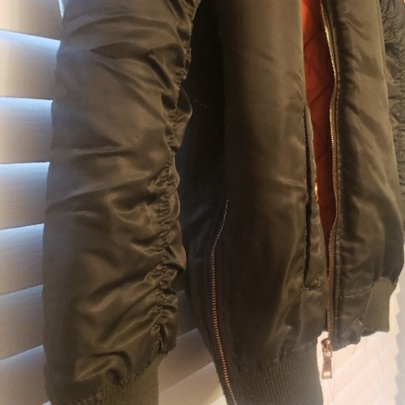 Madden Olive Green Bomber Jacket Size XL - Picture 5 of 12